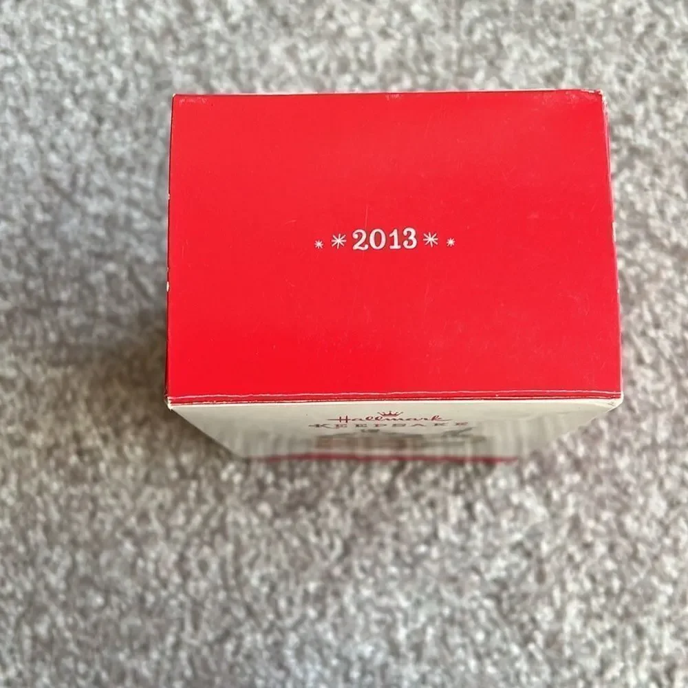 Hallmark excellent box